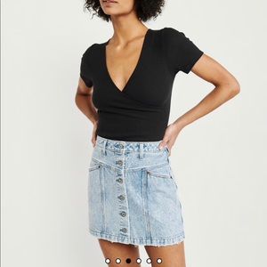 abercrombie denim skirt
